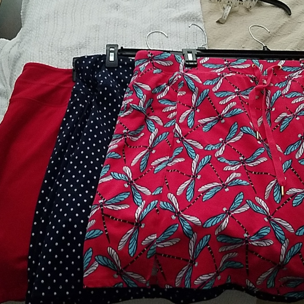 Lot of 3 skorts